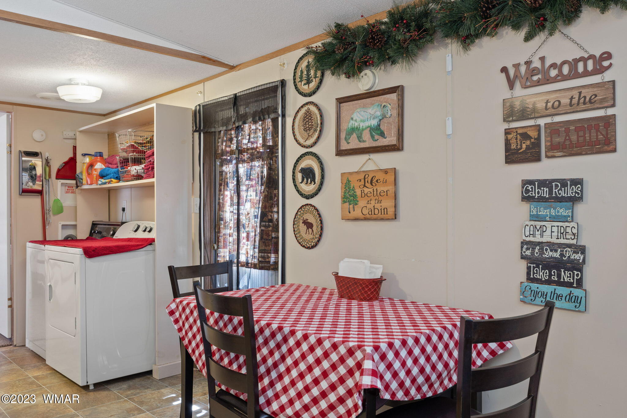 2135 Fishermans Road Overgaard, AZ 85933 - Photo 7 of 24