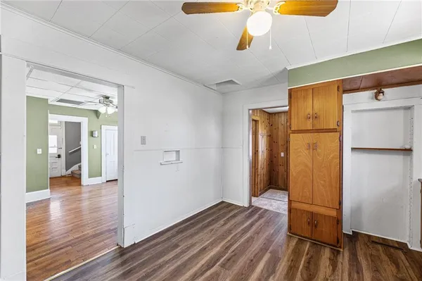 $99,000 | 702 North Kentucky Street, Iola, KS 66749