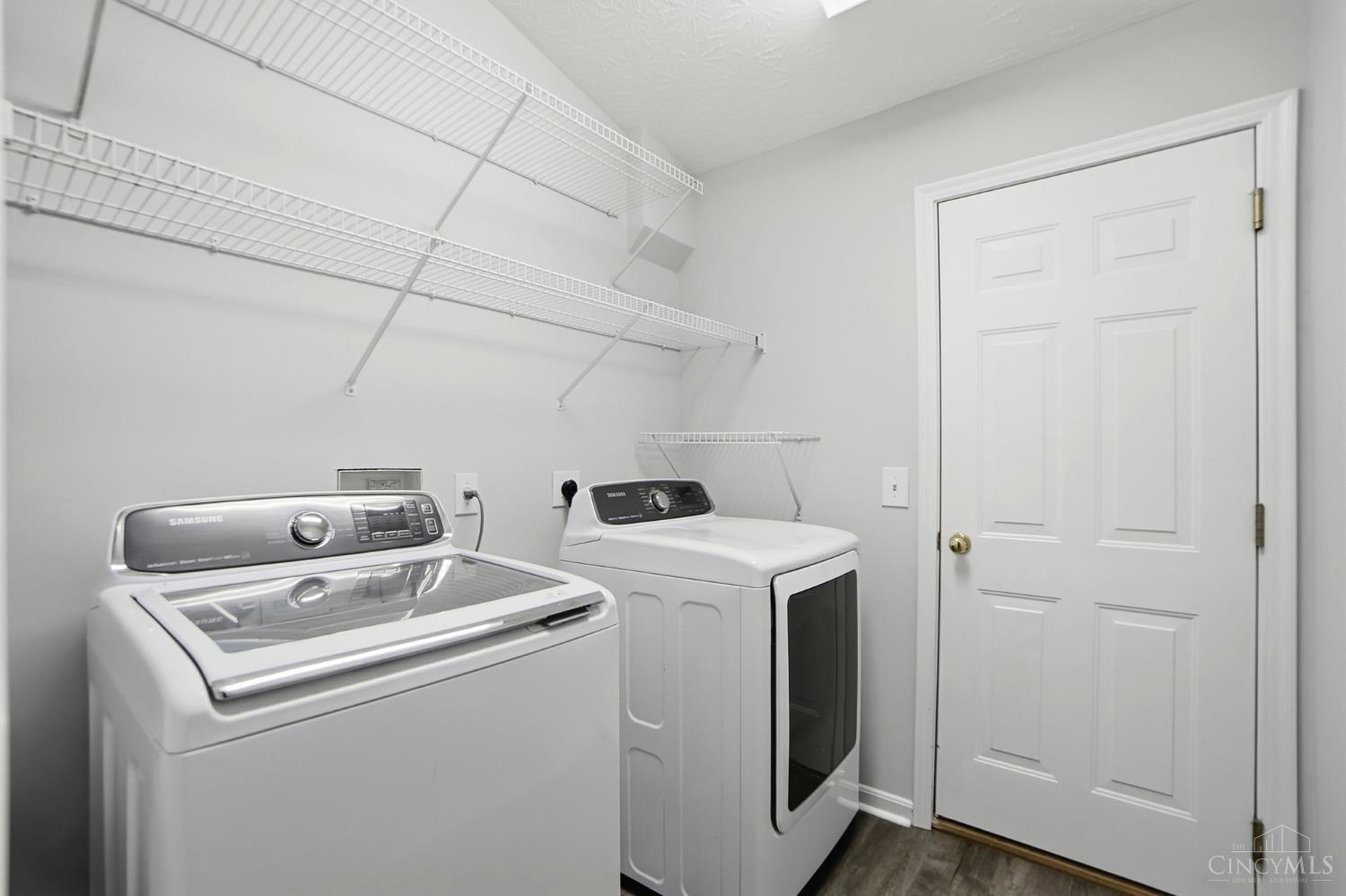 6765 Verde Ridge Drive Cincinnati, OH 45247 - Photo 31 of 57 Gallery Image 31