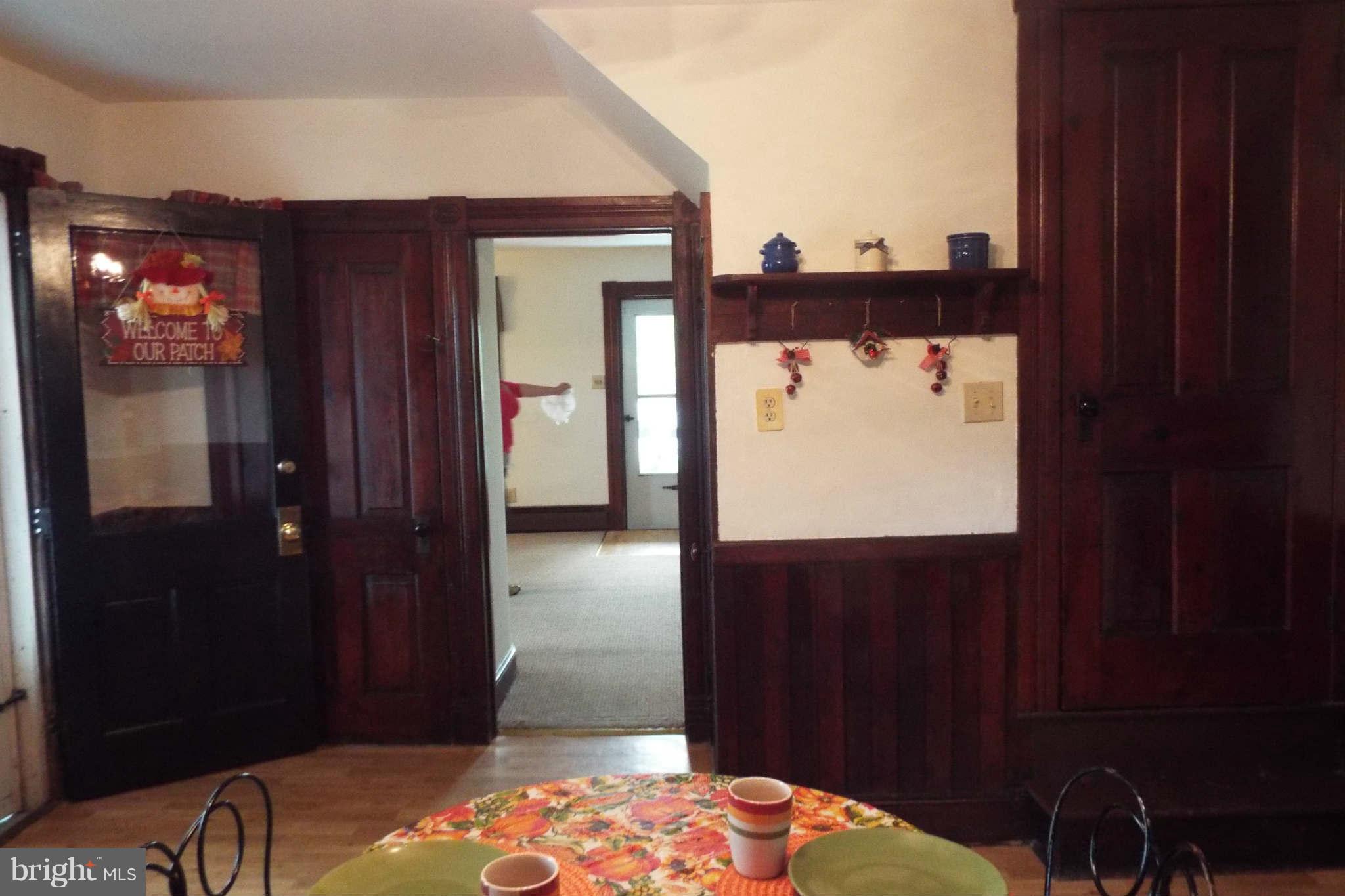 2822 Snydersburg Road Hampstead, MD 21074 - Photo 23 of 27 Kitchen