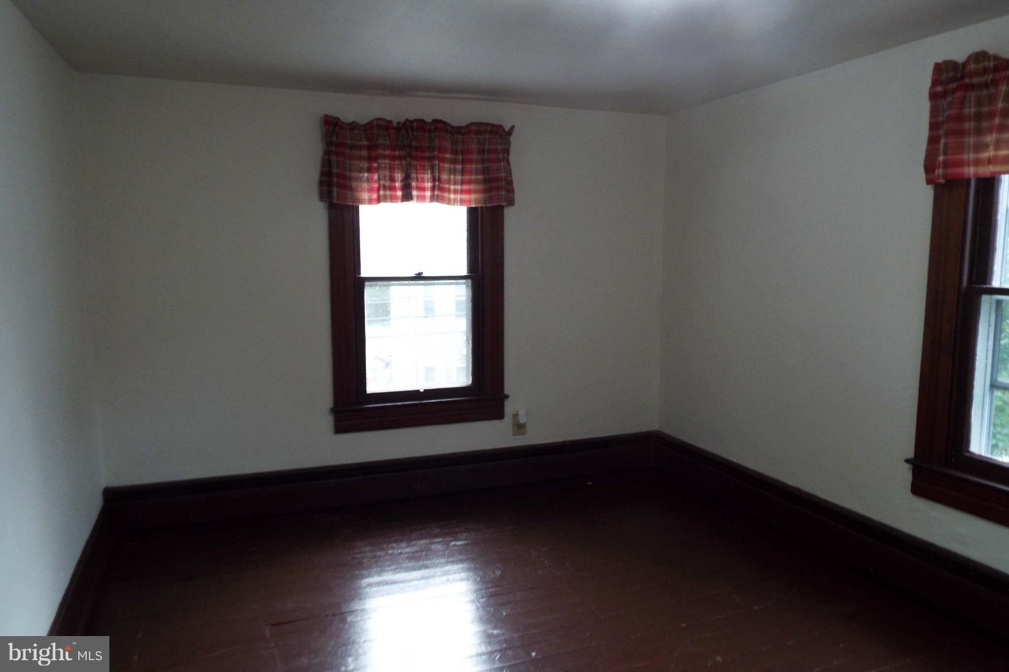 2822 Snydersburg Road Hampstead, MD 21074 - Photo 10 of 27 Bedroom