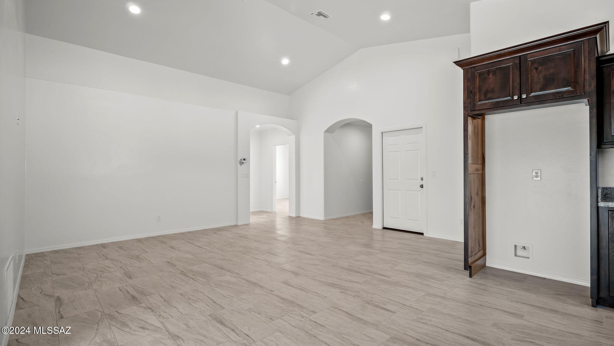 1158 Sagitario Court Rio Rico, AZ 85648 - Photo 8 of 28 Gallery Image 8