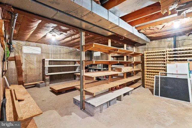 $1,200,000 | 375 7 Ponds Road, Amissville, VA 20106