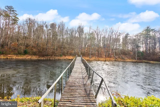 $1,200,000 | 375 7 Ponds Road, Amissville, VA 20106