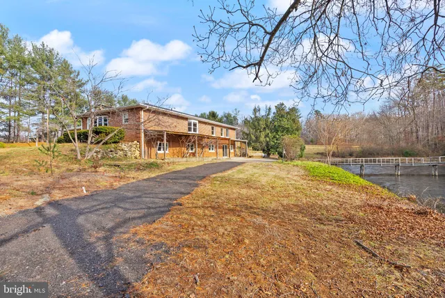 $1,200,000 | 375 7 Ponds Road, Amissville, VA 20106