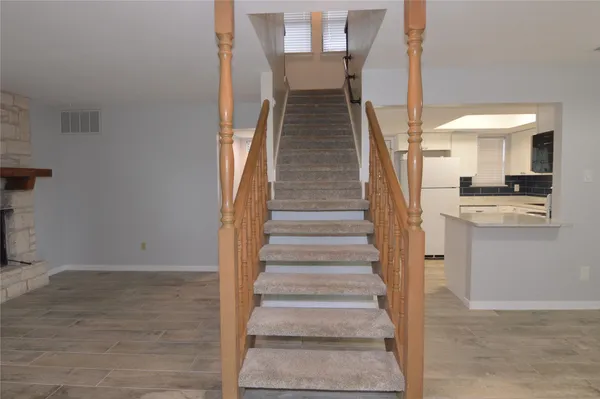 $1,675 | 8912 Circle Drive, Unit D, Austin, TX 78736