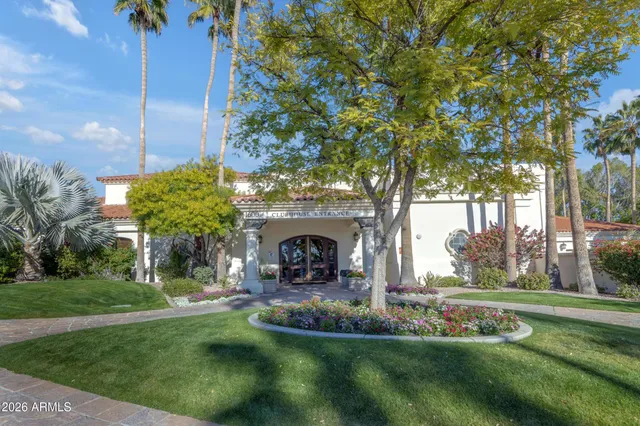 $600,000 | 2333 East Egret Court, Gilbert, AZ 85234