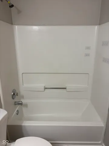 $1,995 | 1380 King Maple Drive, Greenfield, IN 46140