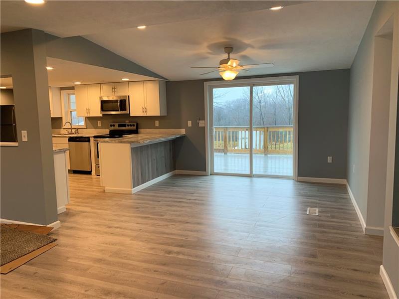 111 Salem Church Road Midland, PA 15059 - Photo 6 of 25 Gallery Image 6