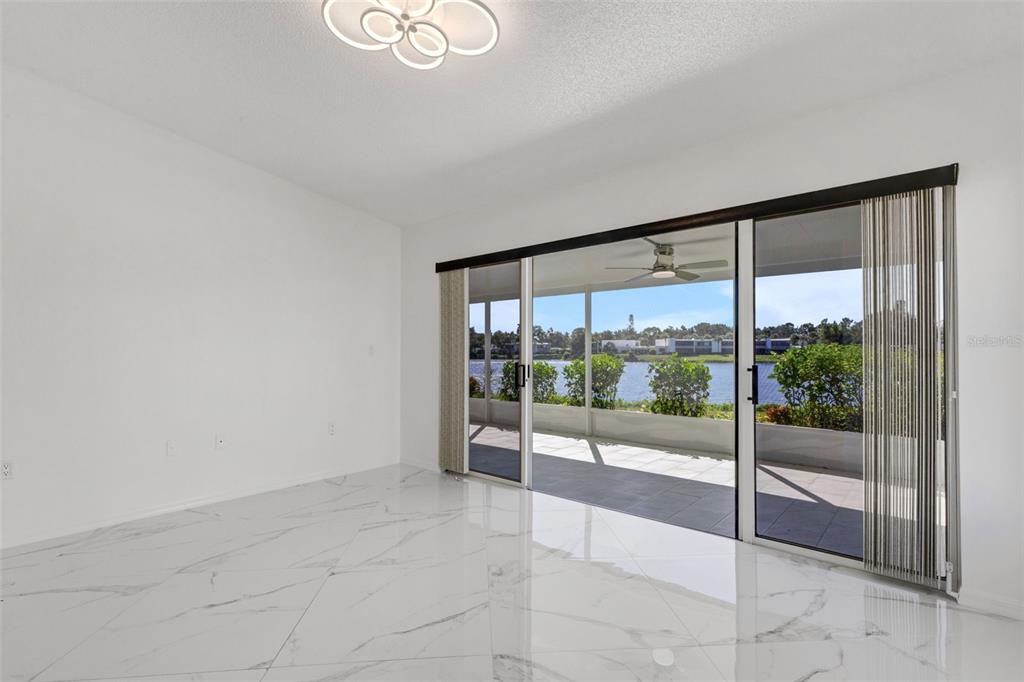 721 Spring Lakes Boulevard Bradenton, FL 34210 - Photo 12 of 34