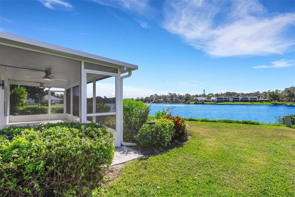 721 Spring Lakes Boulevard Bradenton, FL 34210 - Photo 14 of 34