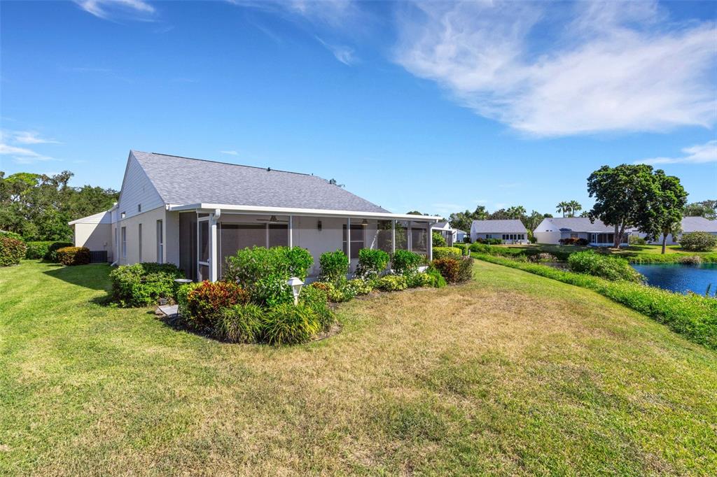 721 Spring Lakes Boulevard Bradenton, FL 34210 - Photo 15 of 34