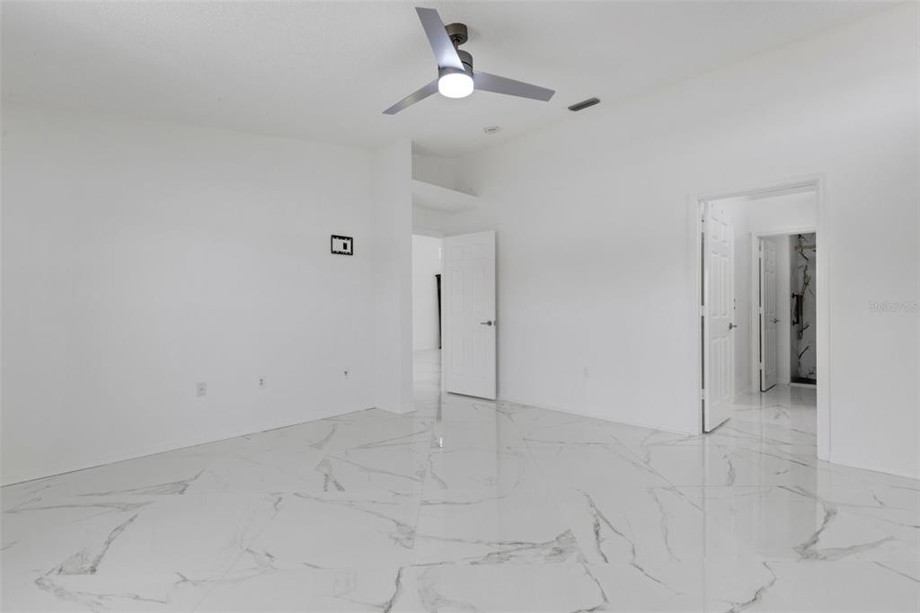 721 Spring Lakes Boulevard Bradenton, FL 34210 - Photo 20 of 34