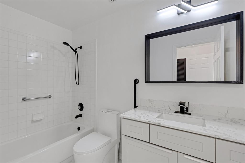 721 Spring Lakes Boulevard Bradenton, FL 34210 - Photo 26 of 34