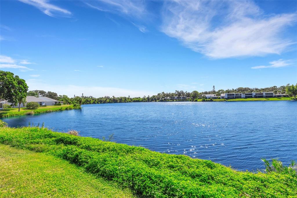 721 Spring Lakes Boulevard Bradenton, FL 34210 - Photo 27 of 34