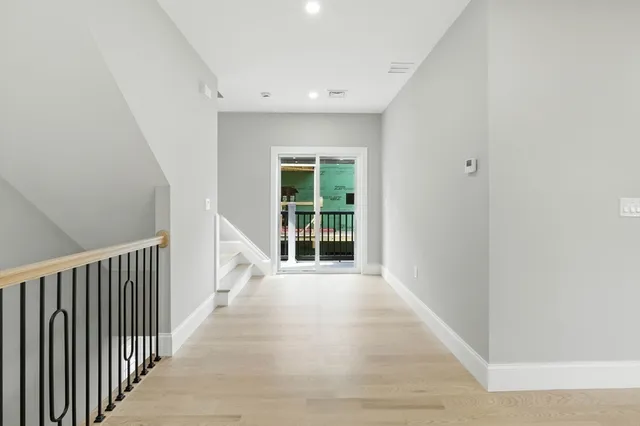 $999,900 | 11 Washington Street, Unit 5, Ipswich, MA 01938