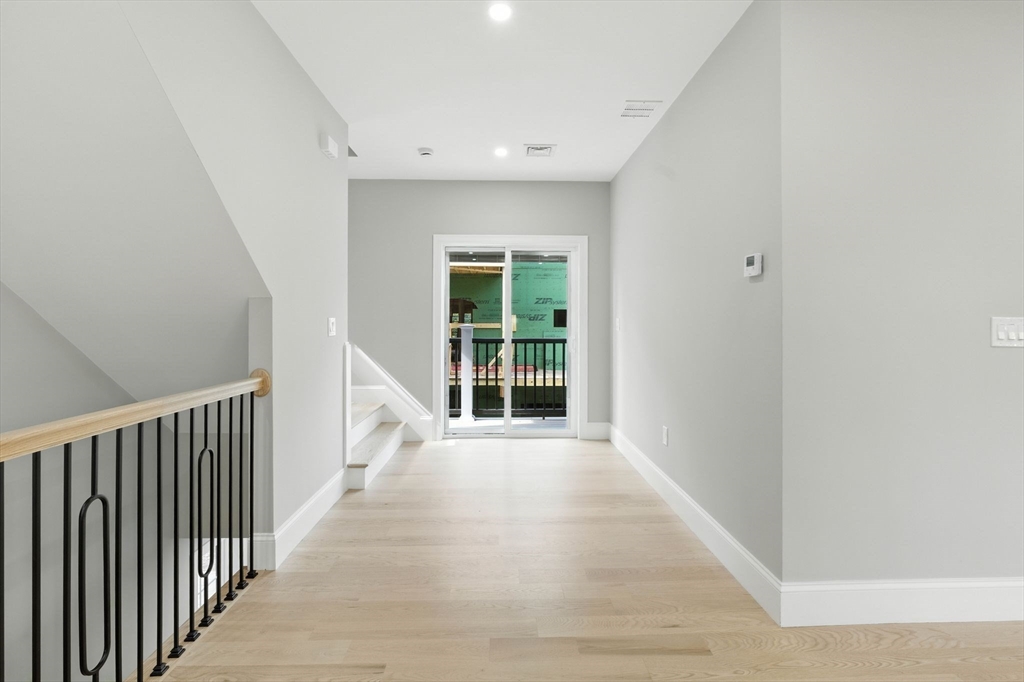 11 Washington Street, Unit 5 Ipswich, MA 01938 - Photo 16 of 41