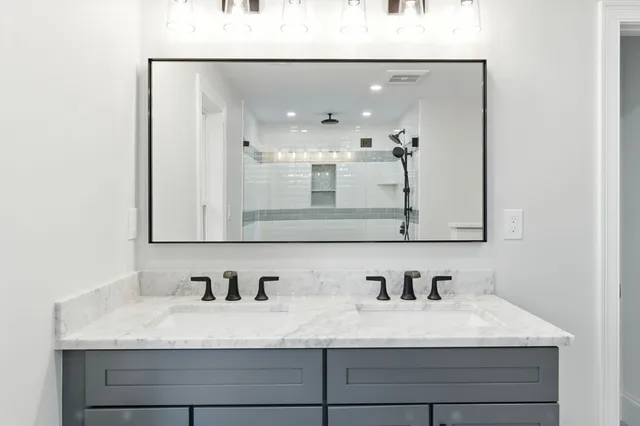 $999,900 | 11 Washington Street, Unit 5, Ipswich, MA 01938