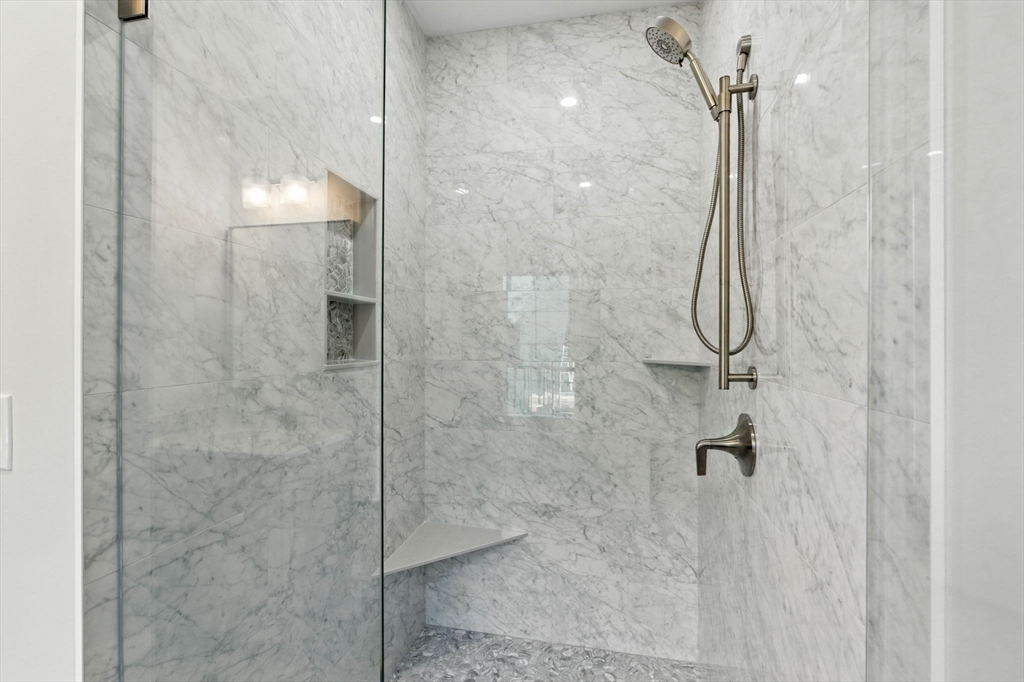 11 Washington Street, Unit 5 Ipswich, MA 01938 - Photo 29 of 41