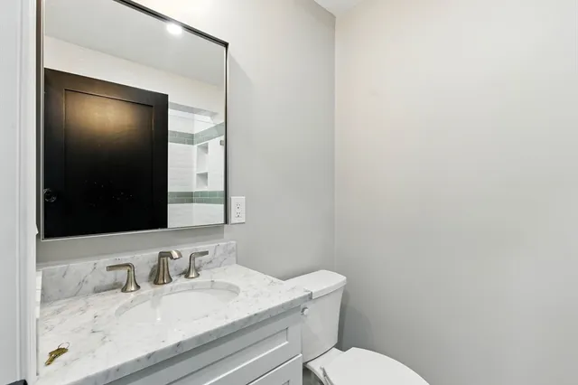 $999,900 | 11 Washington Street, Unit 5, Ipswich, MA 01938