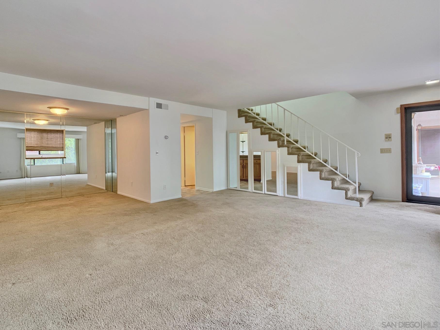 835 E Avenue, Unit A Coronado, CA 92118 - Photo 12 of 33