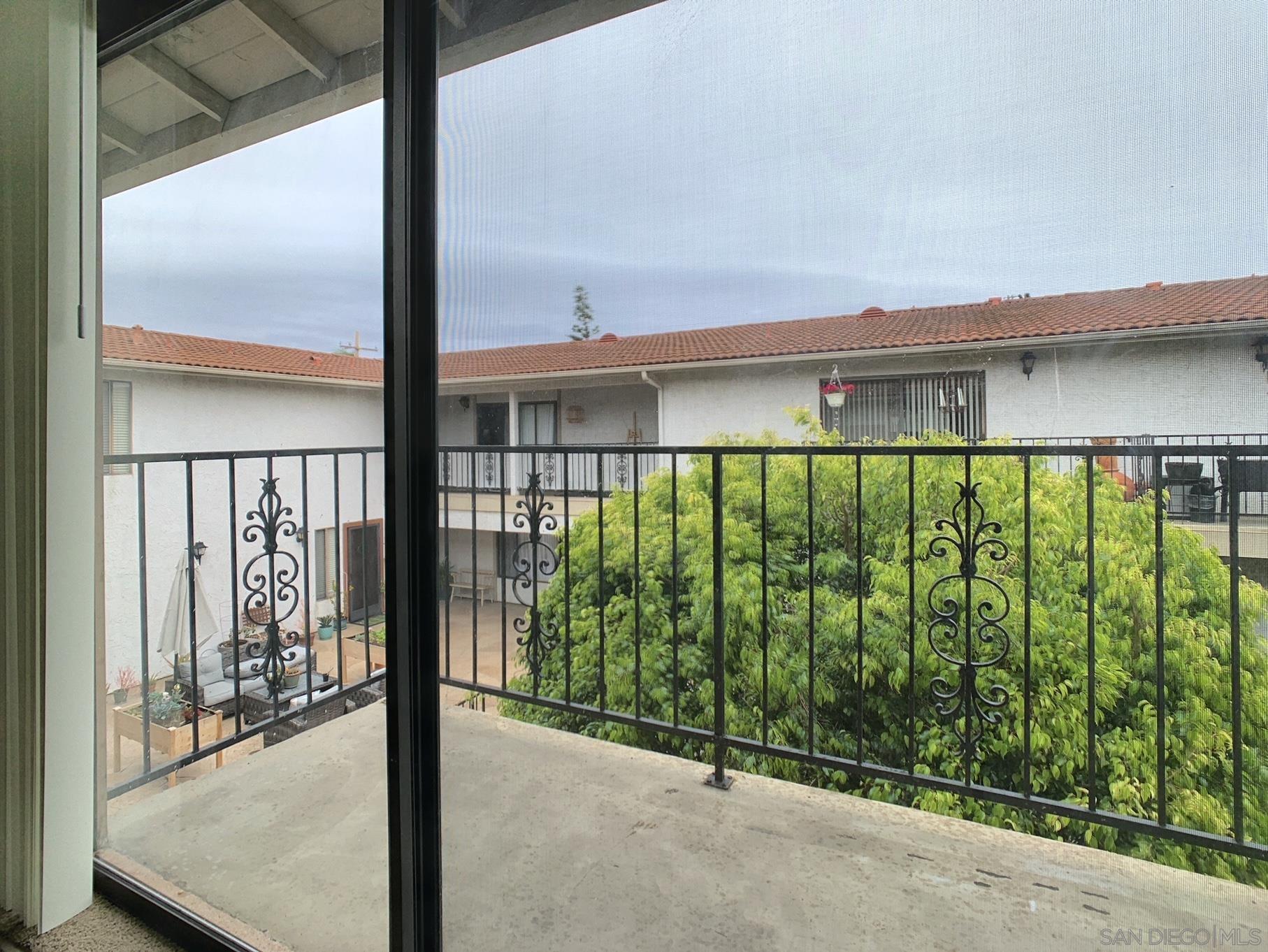 835 E Avenue, Unit A Coronado, CA 92118 - Photo 29 of 33