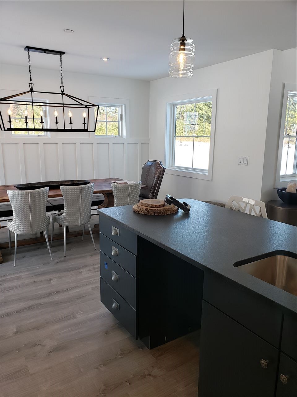39 New Dunstable Road Nashua, NH 03060 - Photo 6 of 21