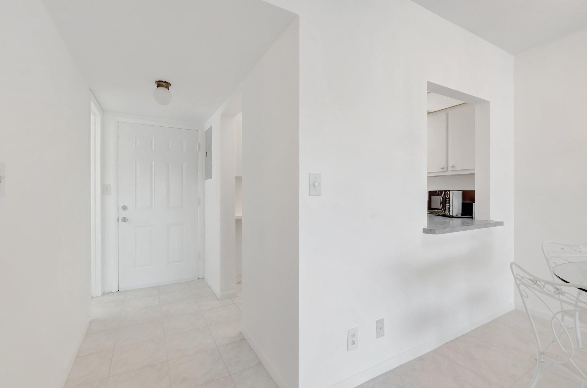 5501 Northwest 2nd Avenue, Unit 302 Boca Raton, FL 33487 - Photo 11 of 28 Photo 11