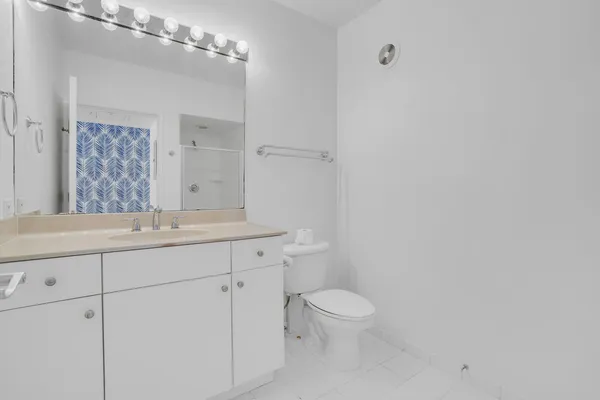 $1,450,000 | 120 Ocean Grande Boulevard, Unit 302, Jupiter, FL 33477