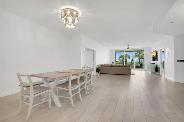 $1,450,000 | 120 Ocean Grande Boulevard, Unit 302, Jupiter, FL 33477