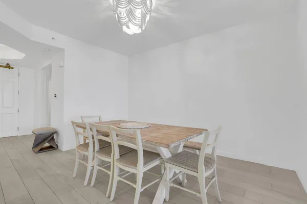 $1,450,000 | 120 Ocean Grande Boulevard, Unit 302, Jupiter, FL 33477