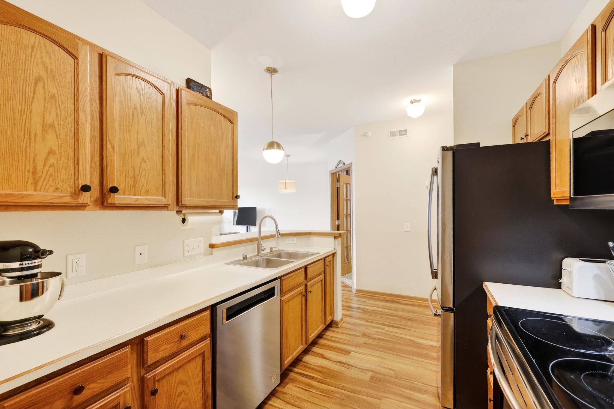 6402 Milwaukee Street, Unit 207 Madison, WI 53718 - Photo 16 of 38