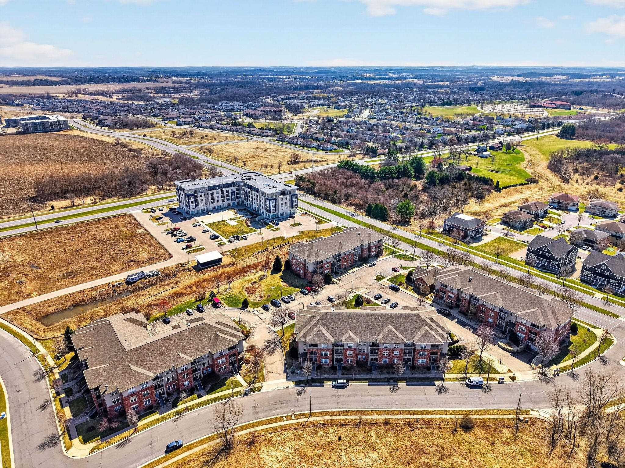 6402 Milwaukee Street, Unit 207 Madison, WI 53718 - Photo 35 of 38