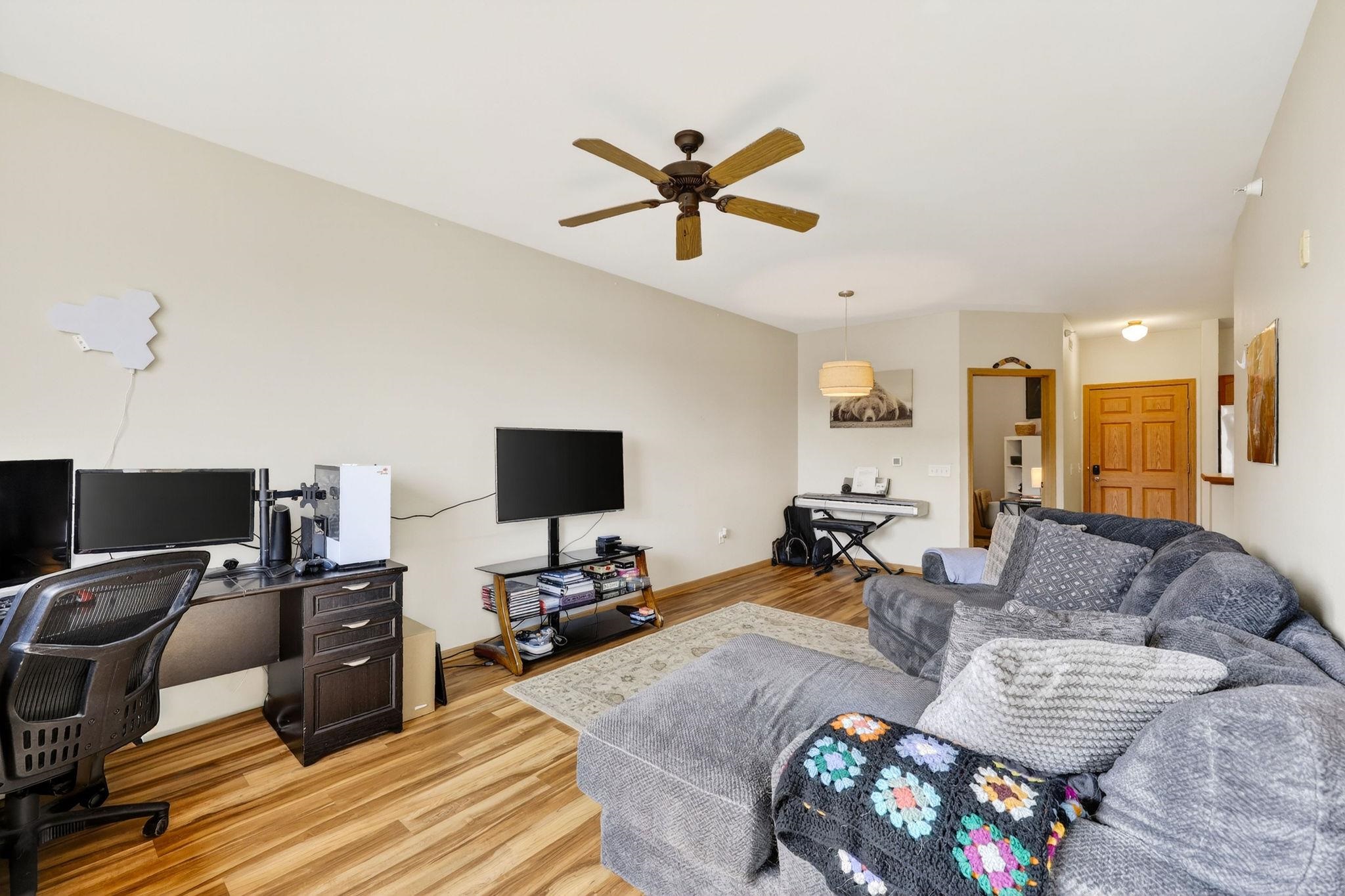 6402 Milwaukee Street, Unit 207 Madison, WI 53718 - Photo 8 of 38