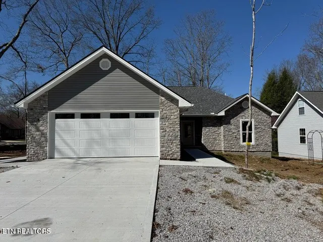$2,500 | 134 Glenwood Drive, Crossville, TN 38558