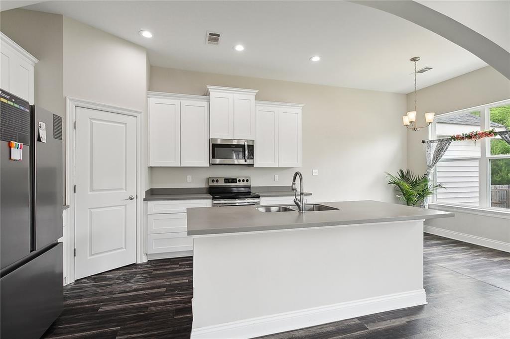 28593 Berry Todd Road Lacombe, LA 70445 - Photo 4 of 40 Gallery Image 4