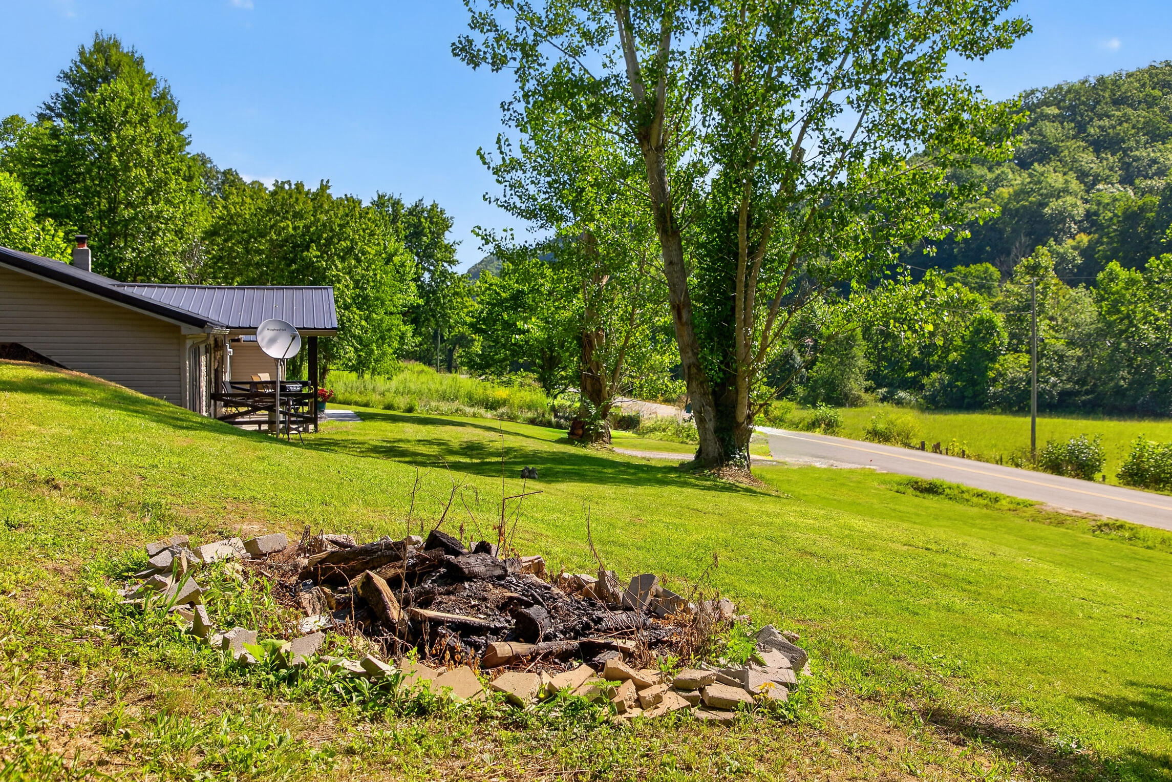 7045 White Oak Road Junction City, KY 40440 - Photo 31 of 39 131