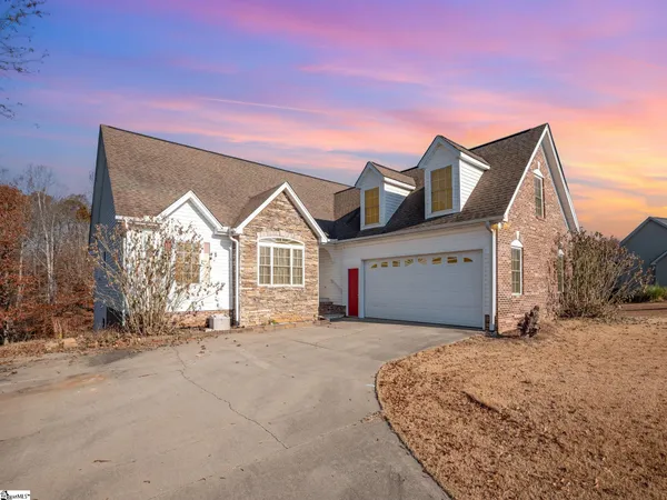 $544,900 | 412 Winding Brook Court, Greenville, SC 29617