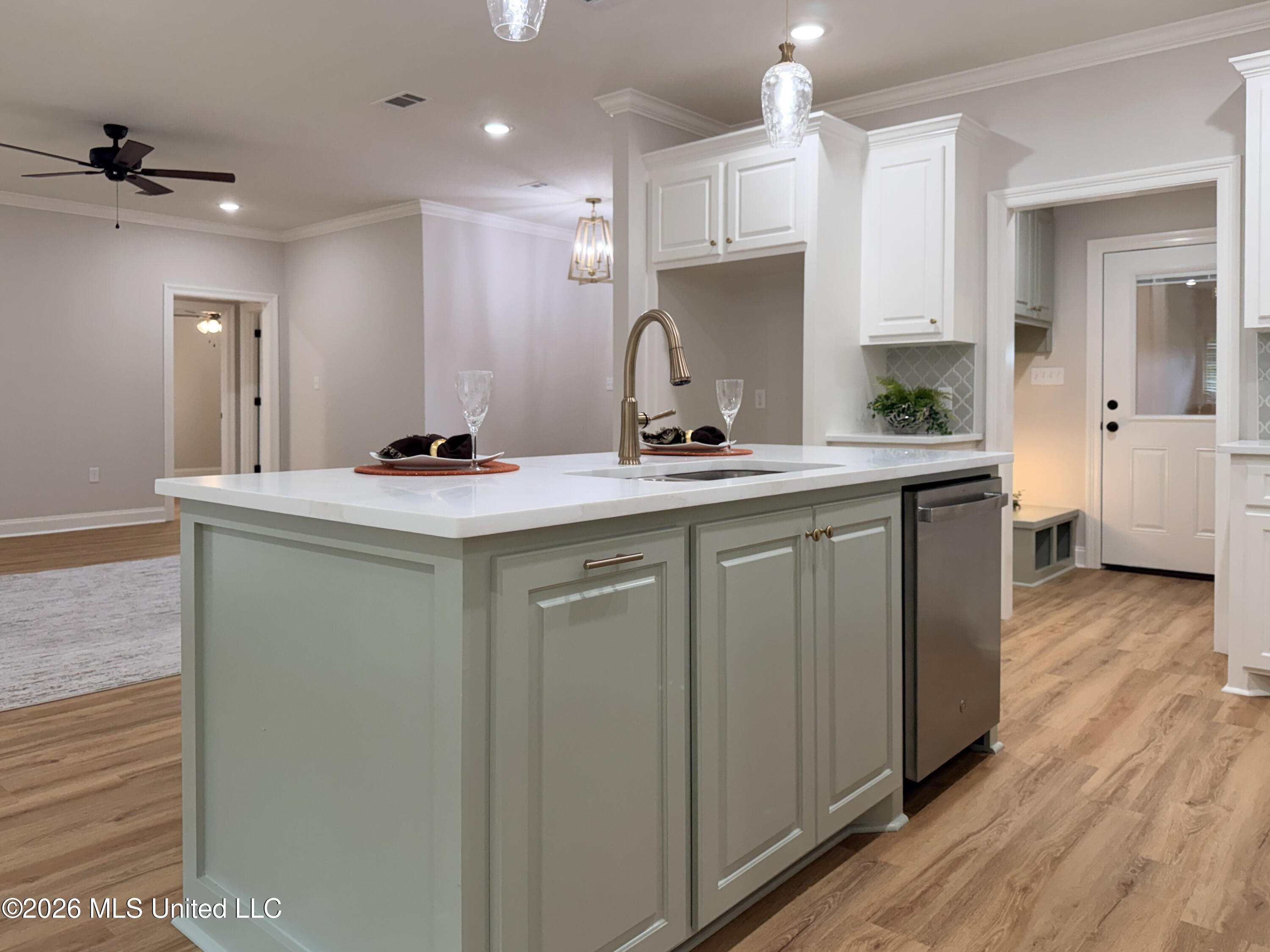 64 Meadow Breeze Road Sumrall, MS 39482 - Photo 9 of 37 3- Kitchen (4)