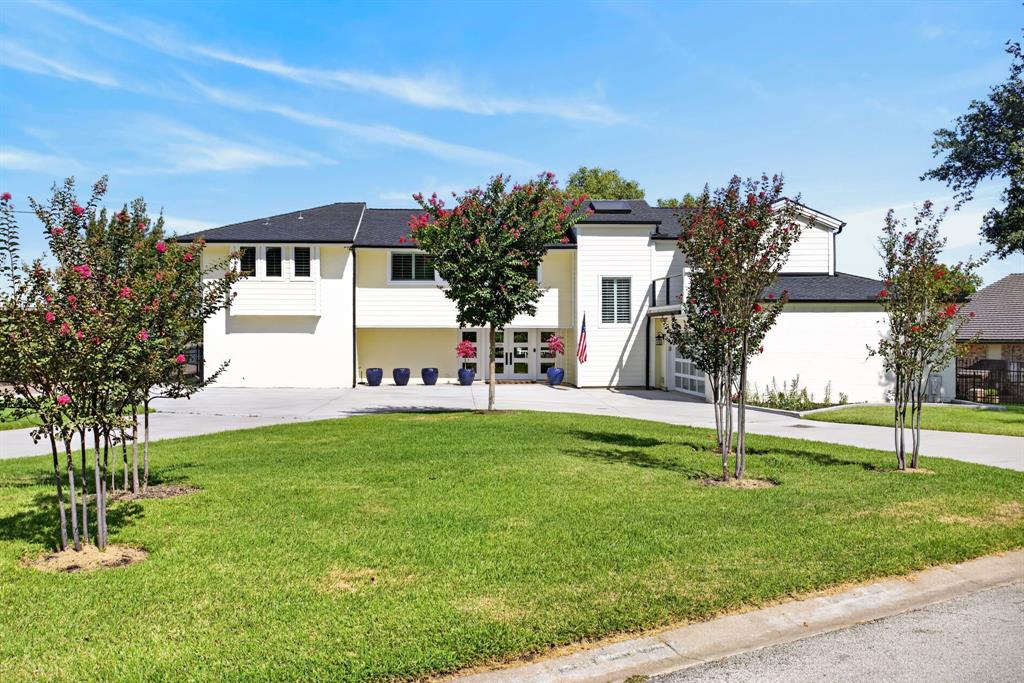 8921 Random Road Fort Worth, TX 76179 - Photo 3 of 40 Gallery Image 3