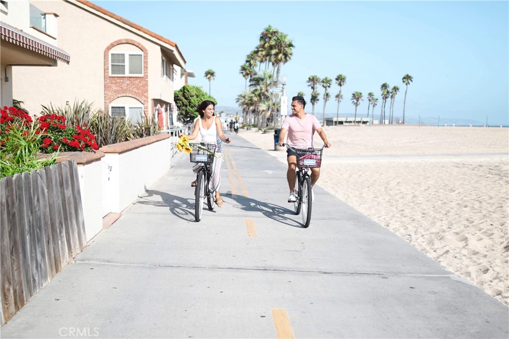 1720 West Oceanfront, Unit B Newport Beach, CA 92663 - Photo 23 of 28 a view of a house with backyard