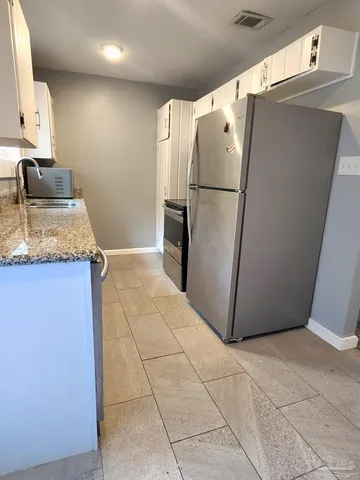 $1,500 | 901 Lucerne Avenue, Pensacola, FL 32505