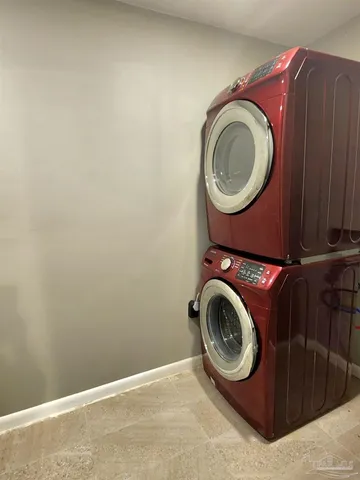 $1,500 | 901 Lucerne Avenue, Pensacola, FL 32505