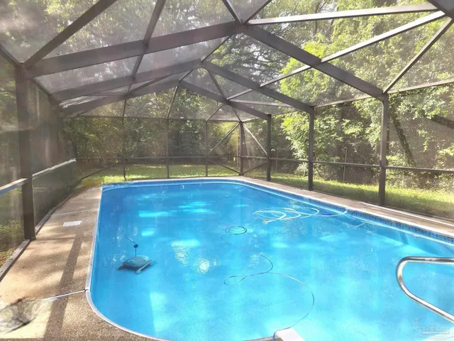 $1,500 | 901 Lucerne Avenue, Pensacola, FL 32505