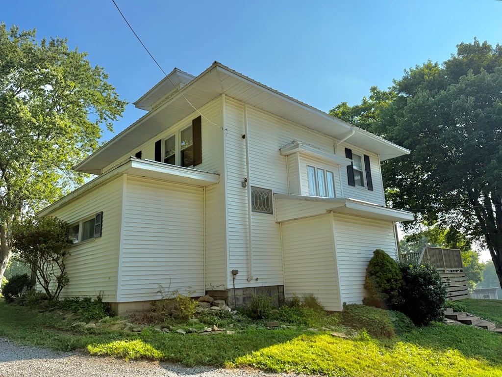 626 Cherrytree Road Franklin, PA 16323 - Photo 10 of 43