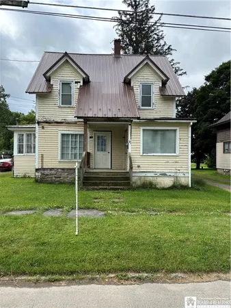 $29,000 | 70 East Hanover Street, Wellsville, NY 14895