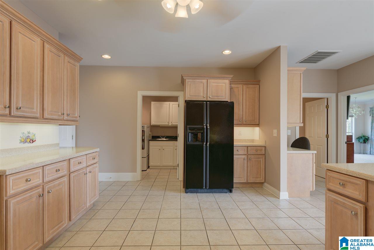 7997 Overlook Circle Morris, AL 35116 - Photo 8 of 41