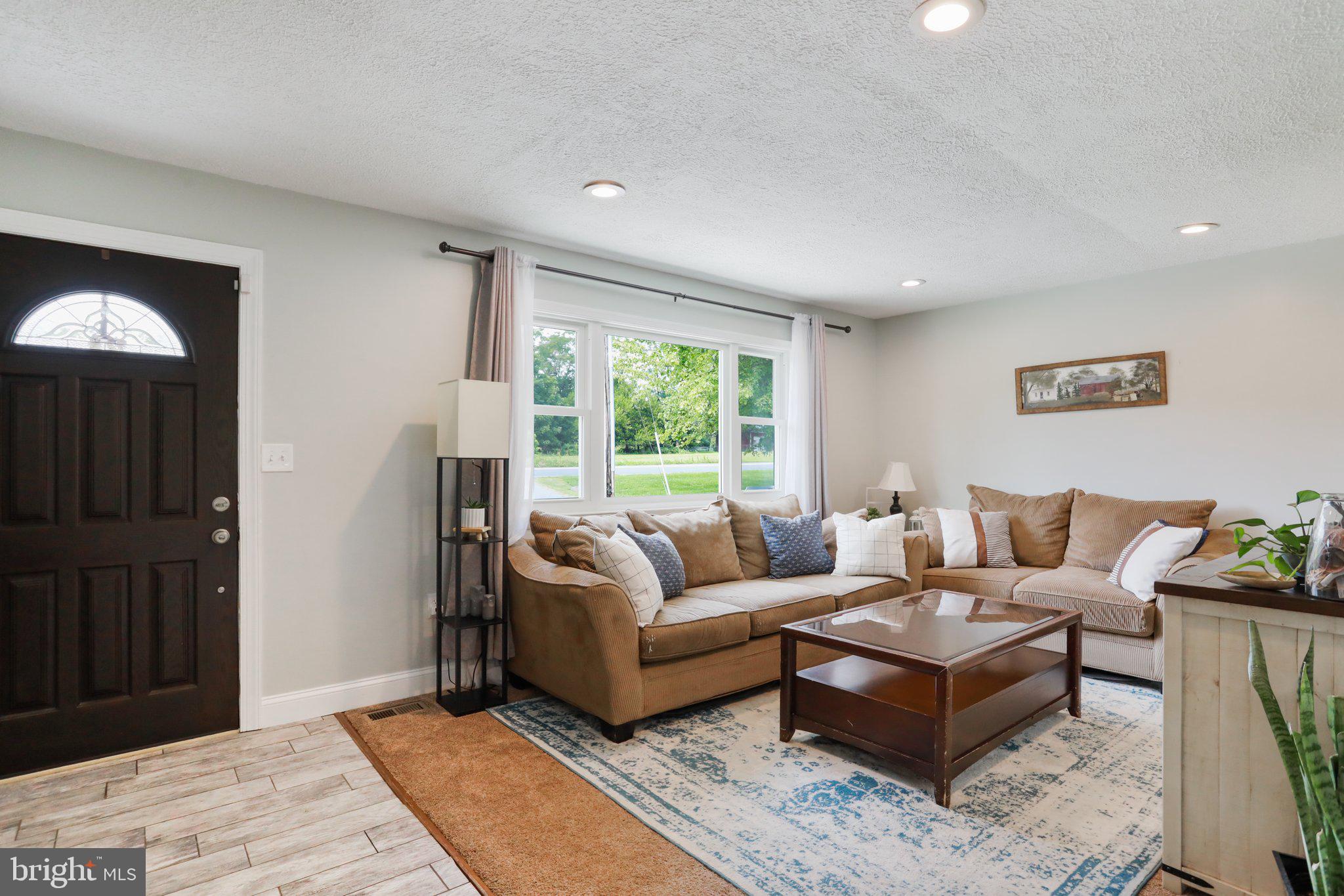 5711 Woodbine Road Woodbine, MD 21797 - Photo 5 of 57