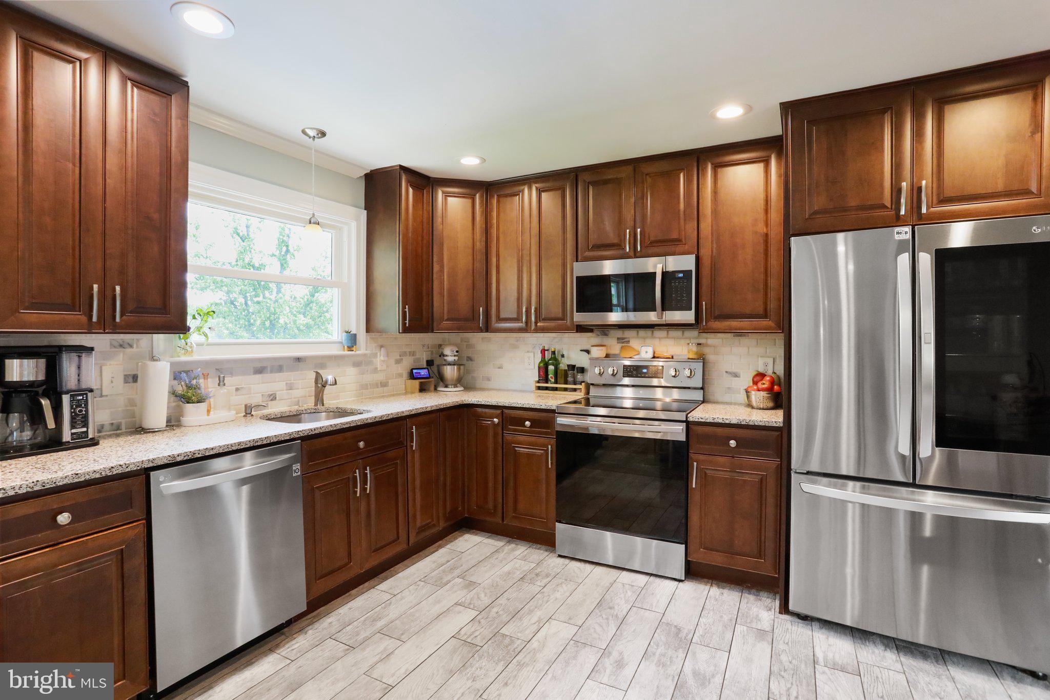 5711 Woodbine Road Woodbine, MD 21797 - Photo 9 of 57