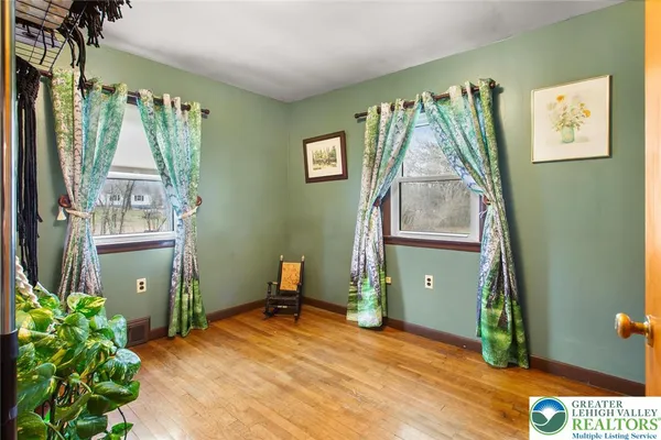 $335,000 | 254 Old Allentown Road, Wind Gap, PA 18091